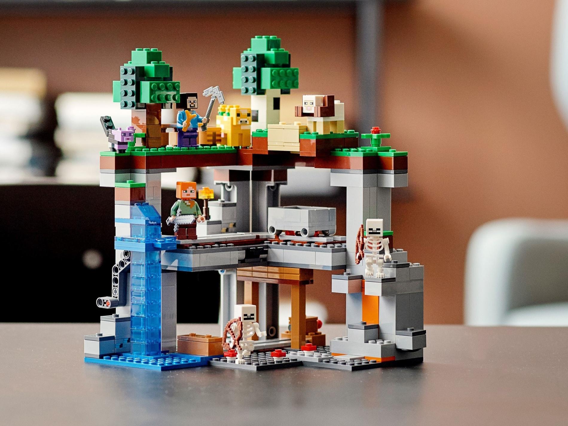 ����������� LEGO Minecraft 21169 ������ �����������, 542 ������