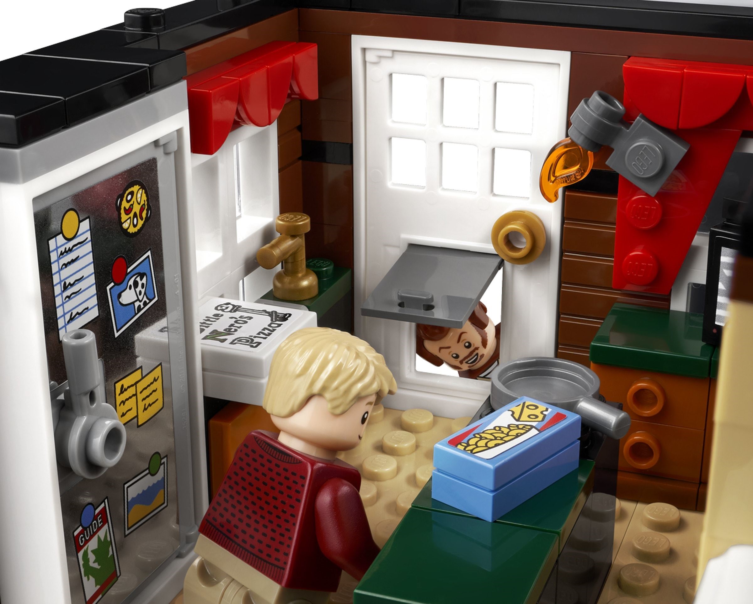 ����������� LEGO 21330 ���� ����