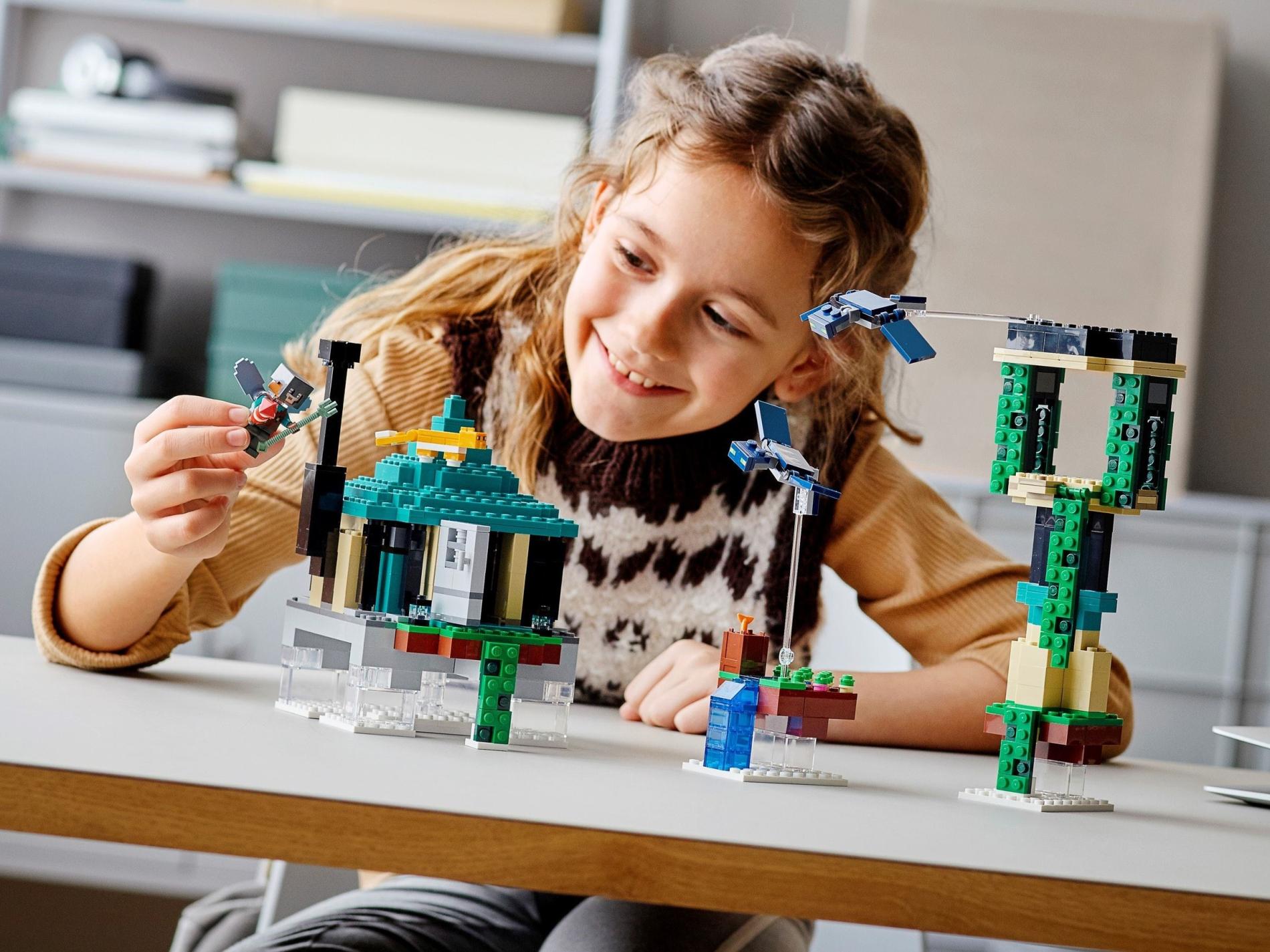 ����������� LEGO 21173 �������� �����