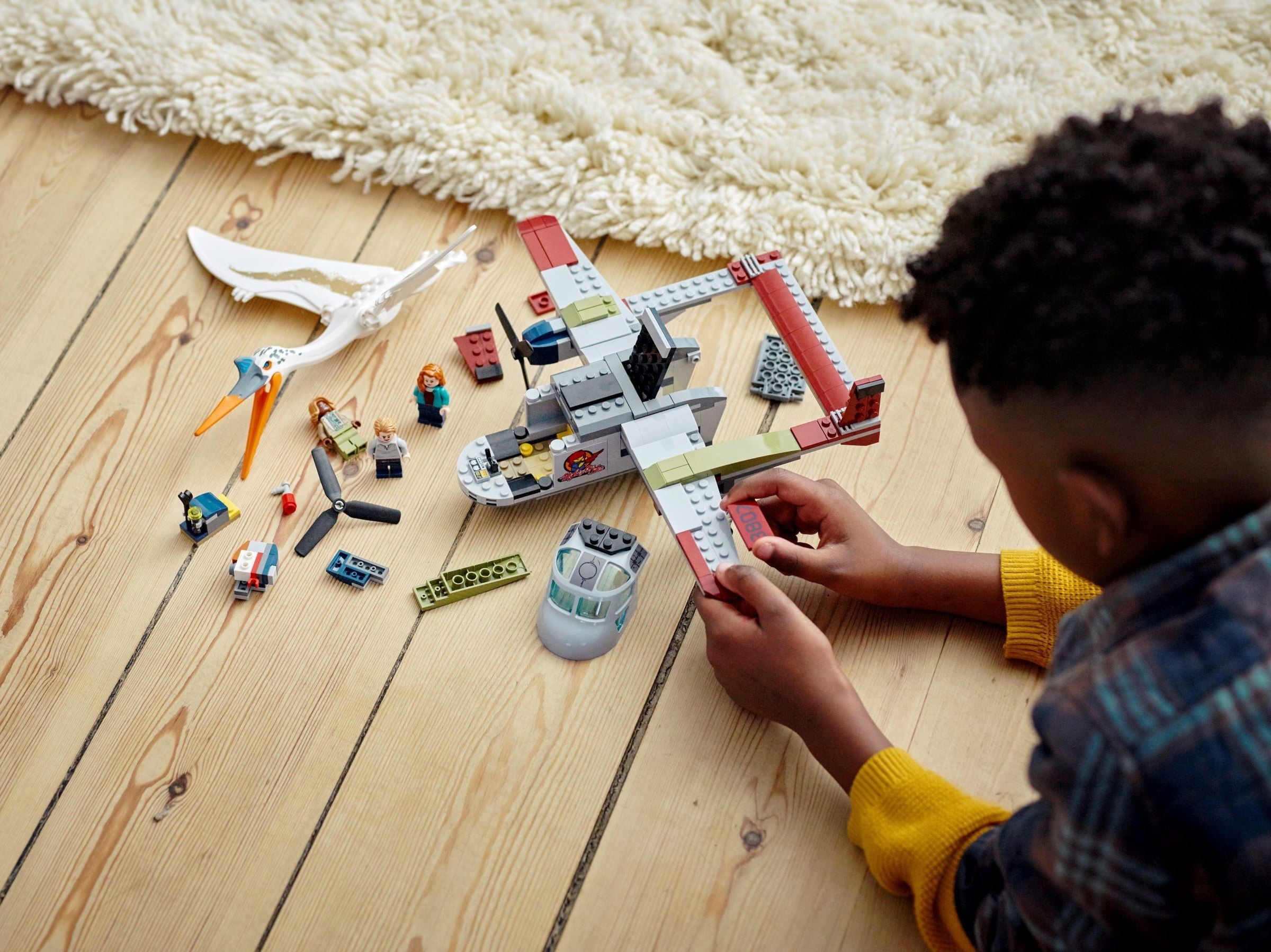 ����������� LEGO 76947 �������������: ��������� �� �������