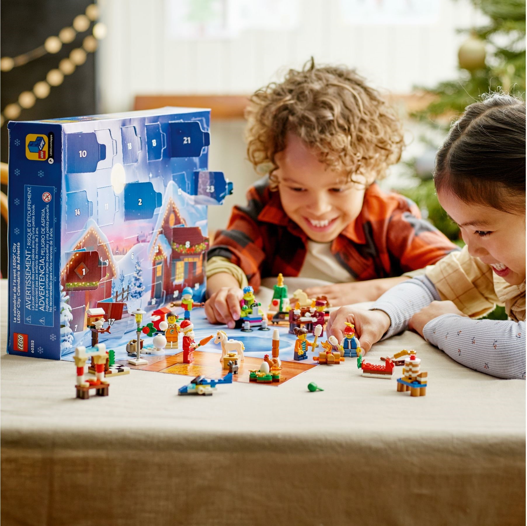 ����������� LEGO City 60352 �������������� ���������� ��������� 2022