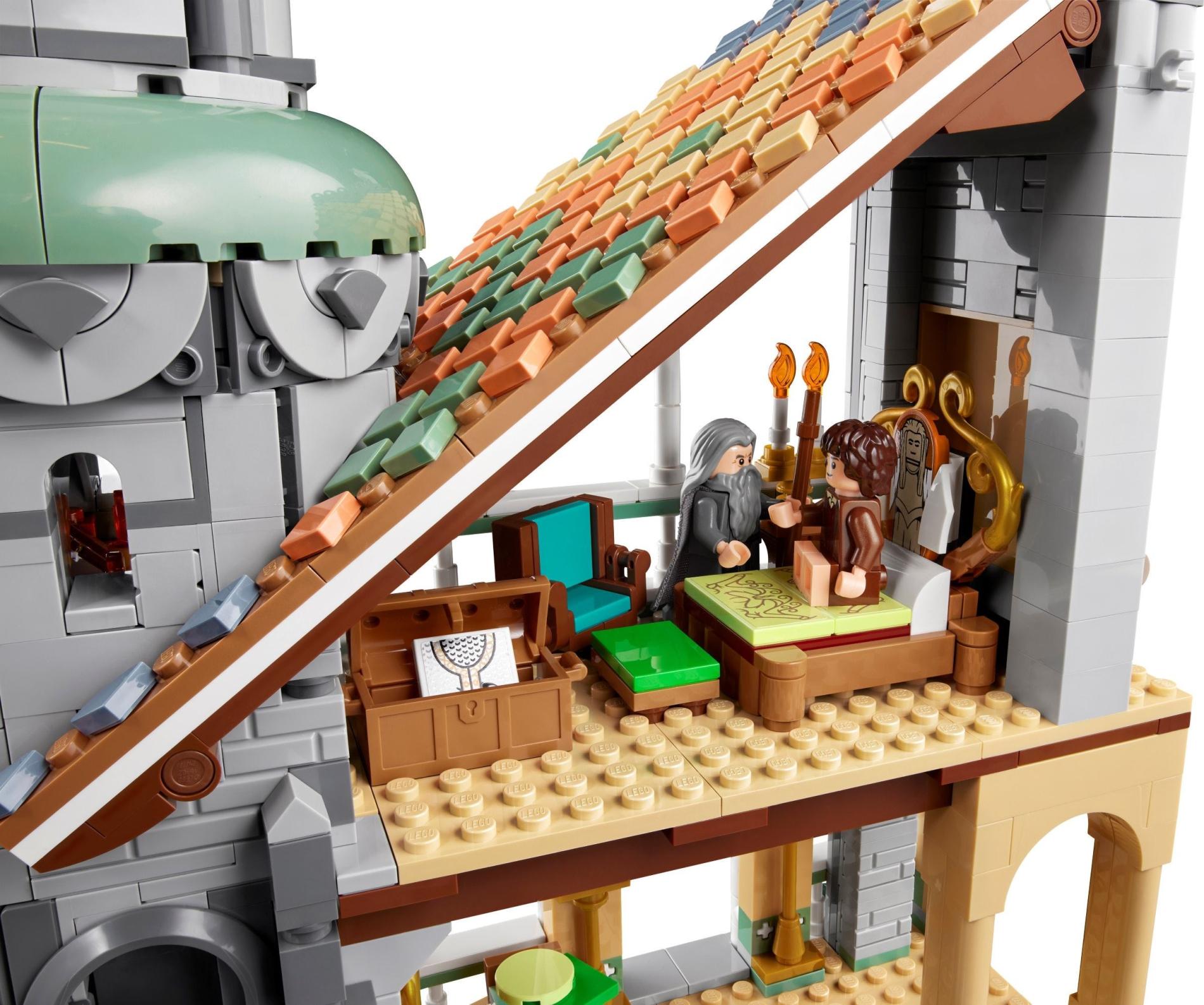 ����������� LEGO 10316 ��������� �����: ���������