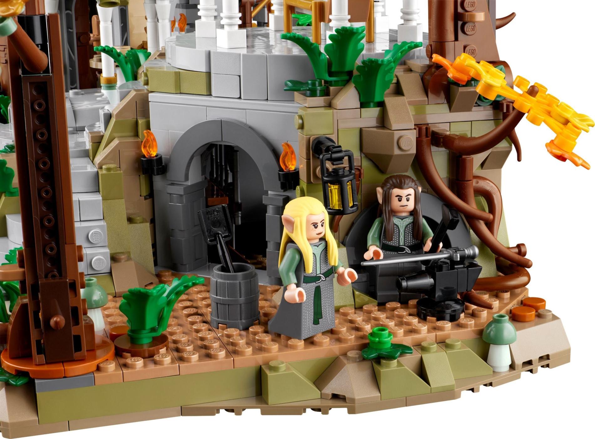 ����������� LEGO 10316 ��������� �����: ���������