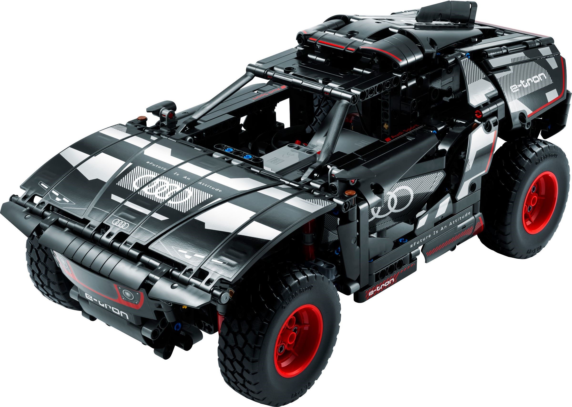 ����������� LEGO 42160 Audi RS Q e-tron