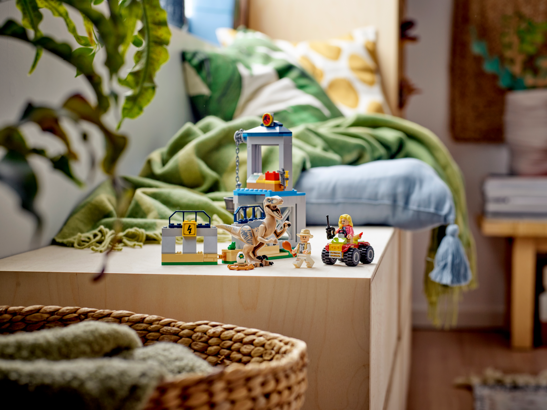 ����������� LEGO 76957 ����� �������������