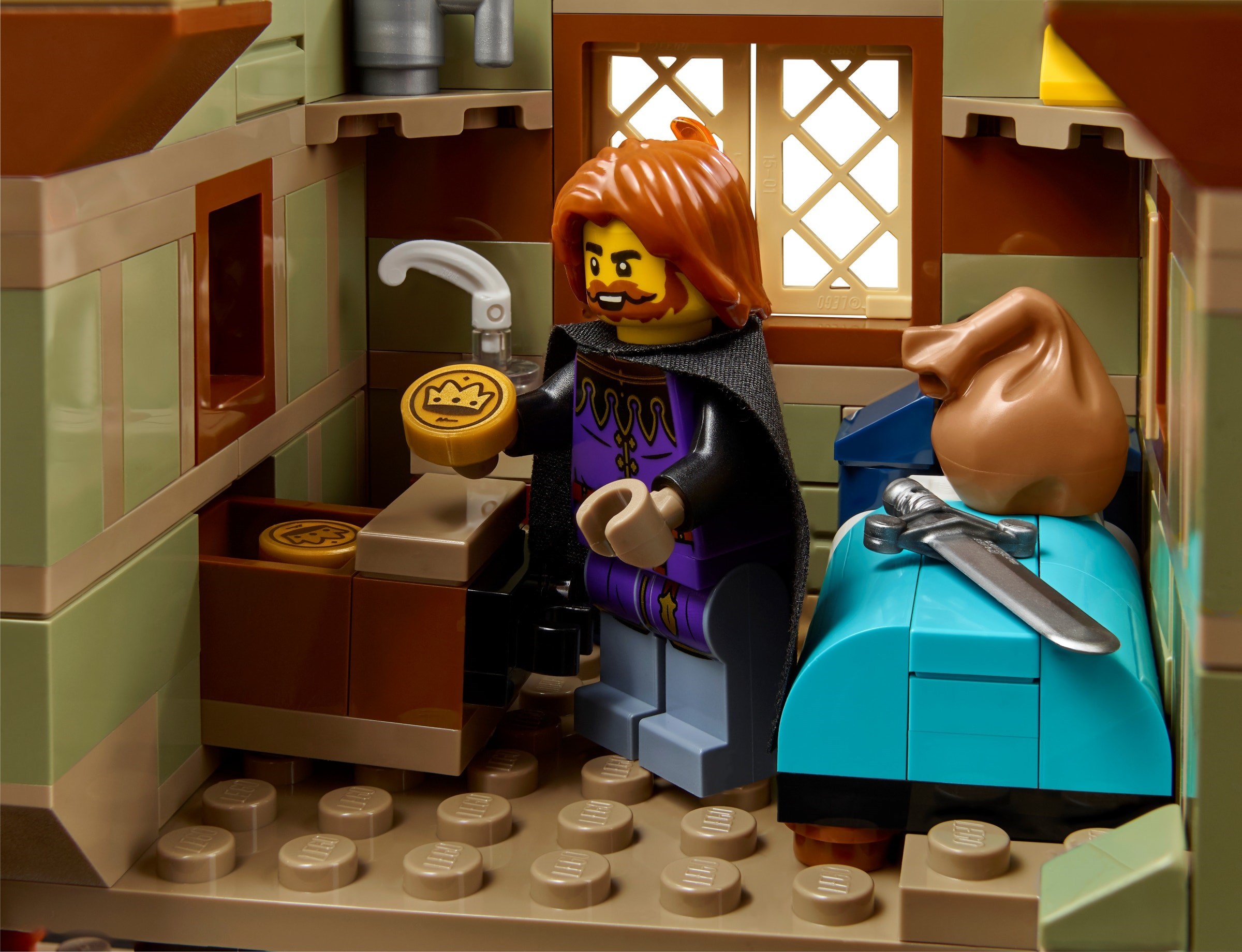 ����������� LEGO 10332 ������������� ��������� �������