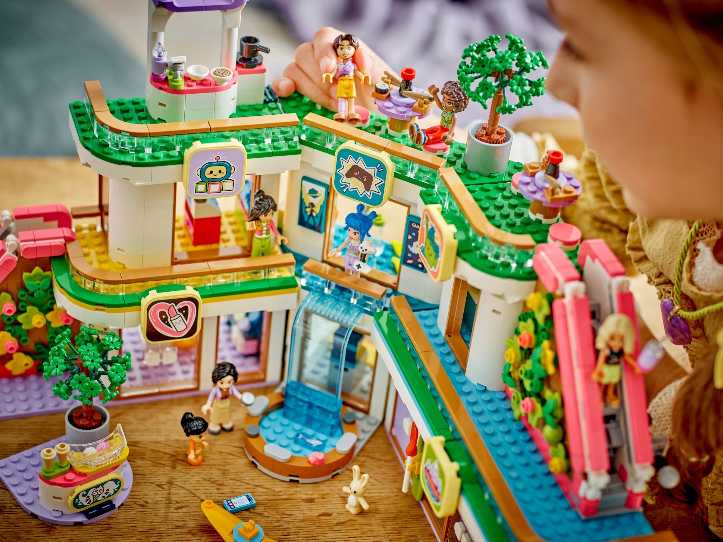 ����������� LEGO 42604 �������� ����� � ��������-����