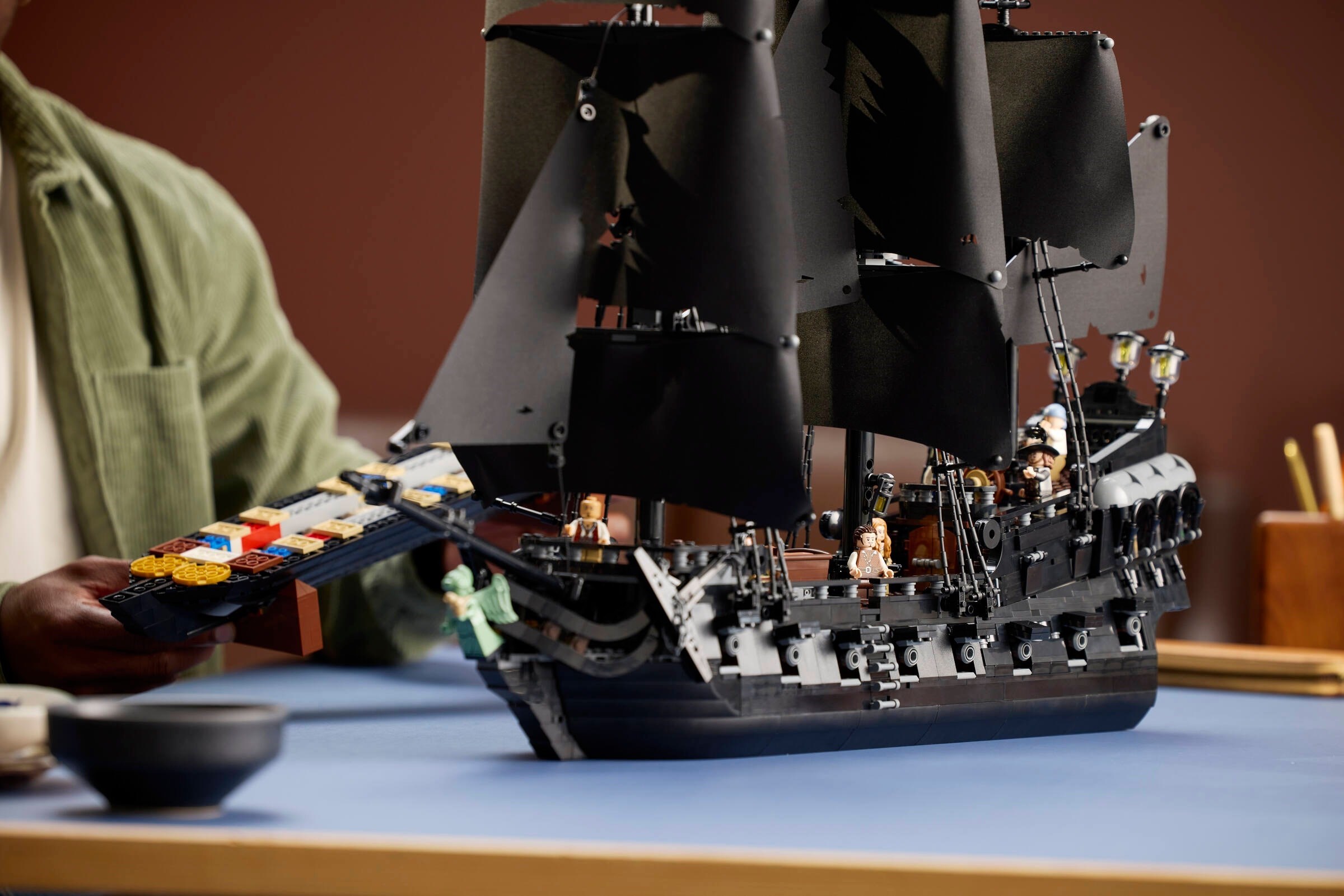 ����������� LEGO 10365 - ���� ��������� ������� �������� ����� �������