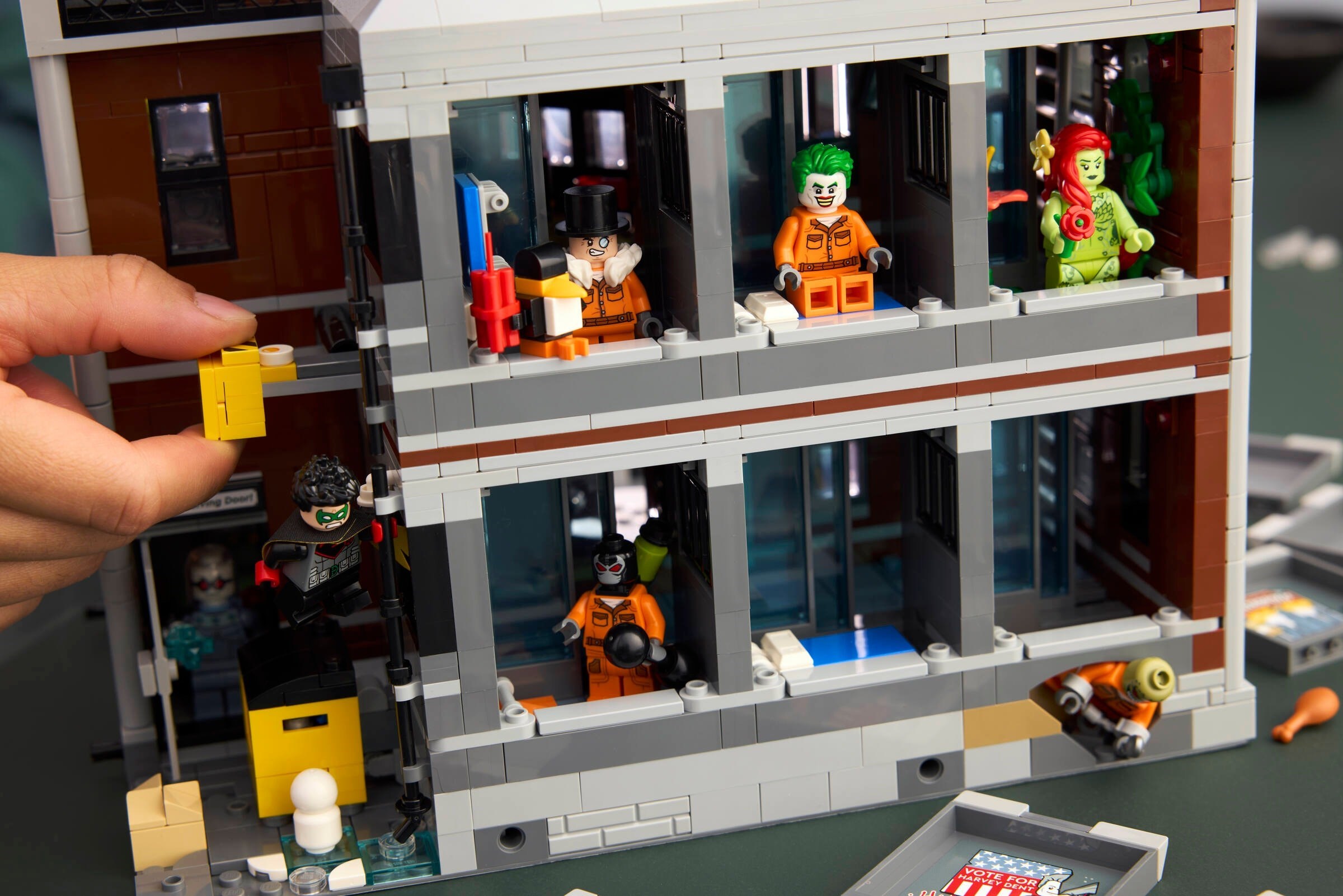 ����������� LEGO 76300 - ���� ��������� ������