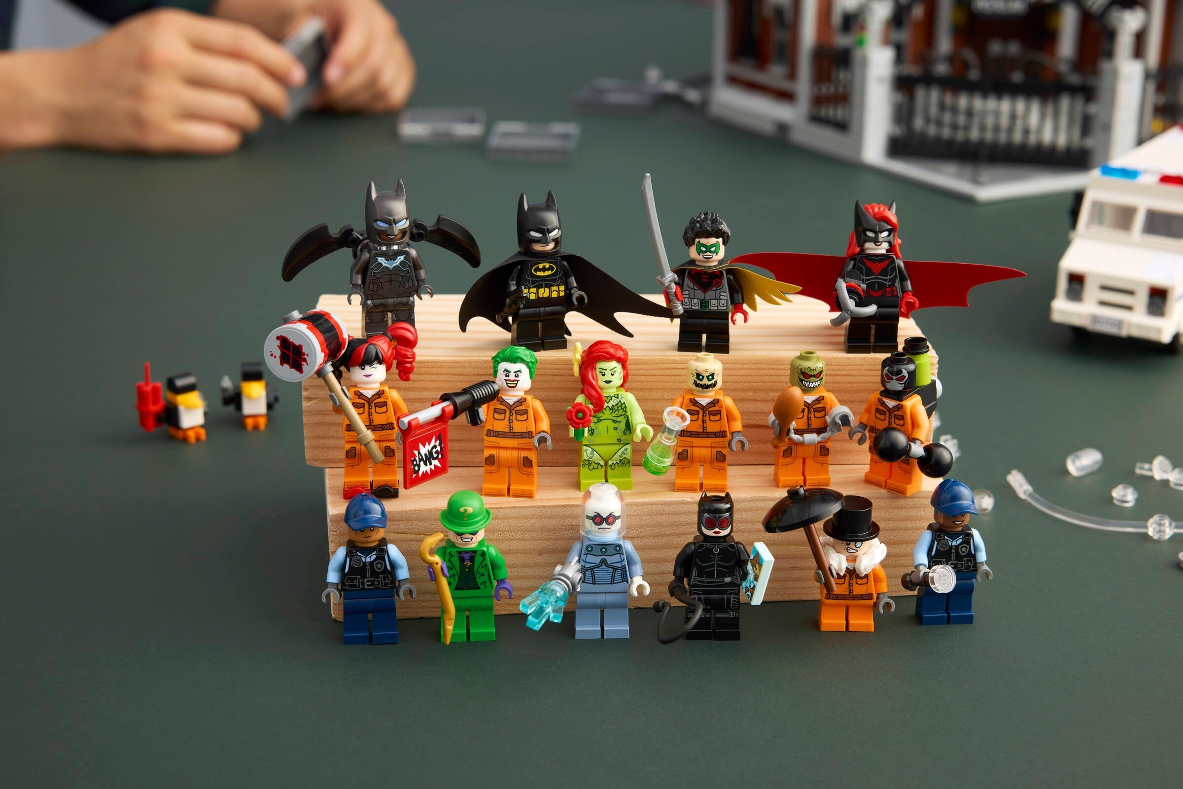 ����������� LEGO 76300 - ���� ��������� ������