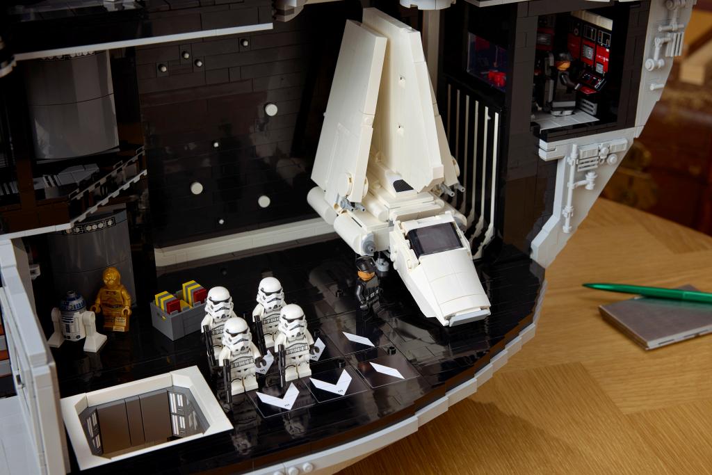 ����������� LEGO 75419 - ���� ������ ������