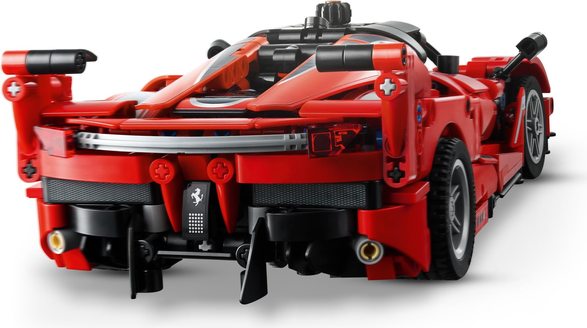 ����������� LEGO 42212 Ferrari FXX K, 897 �������