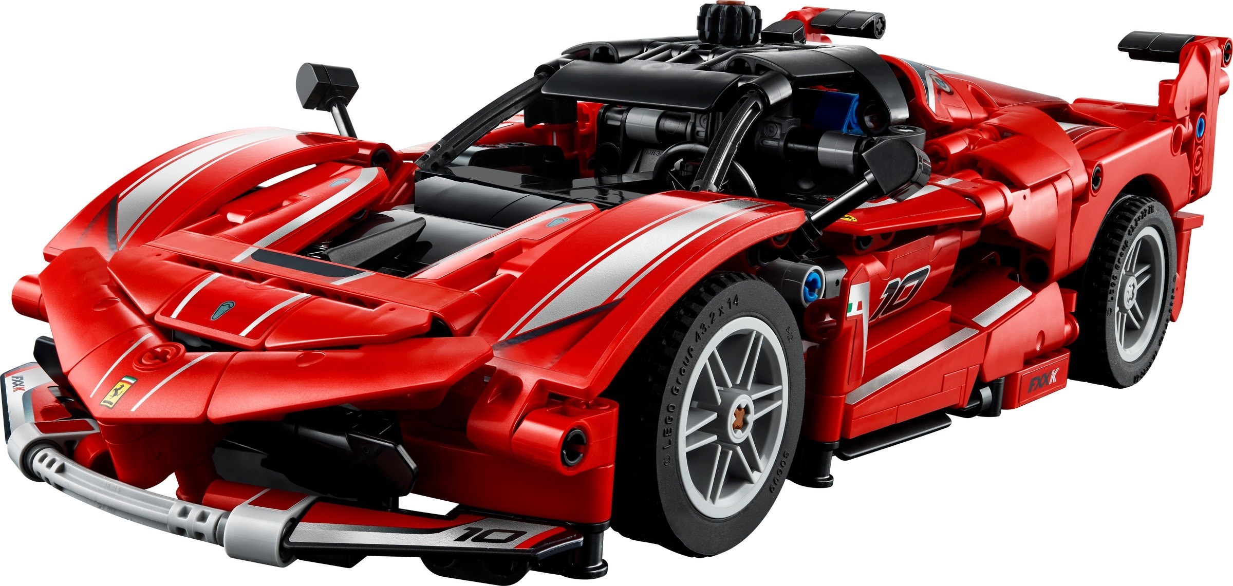 ����������� LEGO 42212 Ferrari FXX K, 897 �������