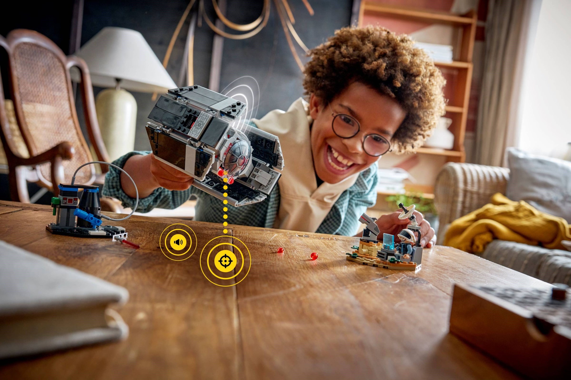����������� LEGO 75421 SMART Play - ���� ����������� TIE ����� �������