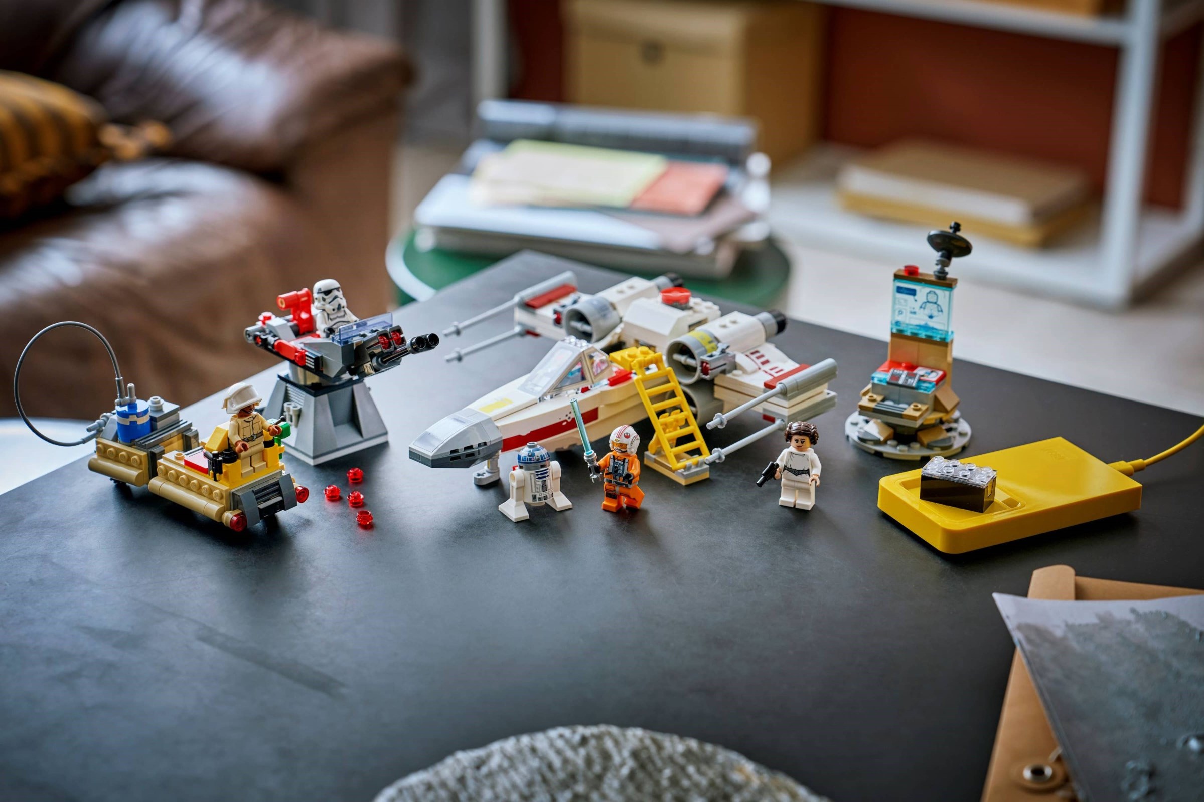 ����������� LEGO 75423 SMART Play - ���� ����������� Red Five X-Wing ���� ����������