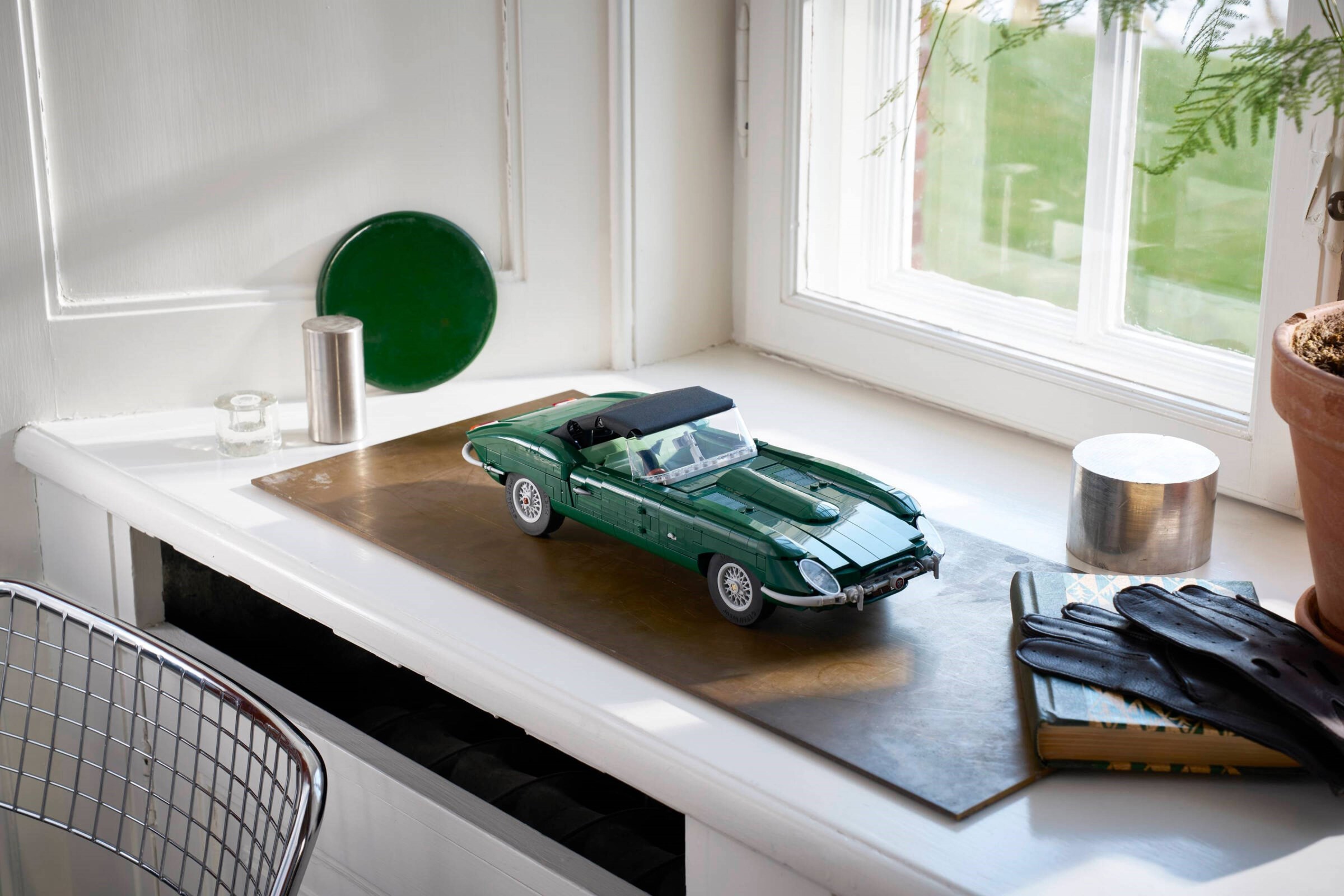 ����������� LEGO 11381 - ���� ��������� Jaguar E-Type, 1673 ������