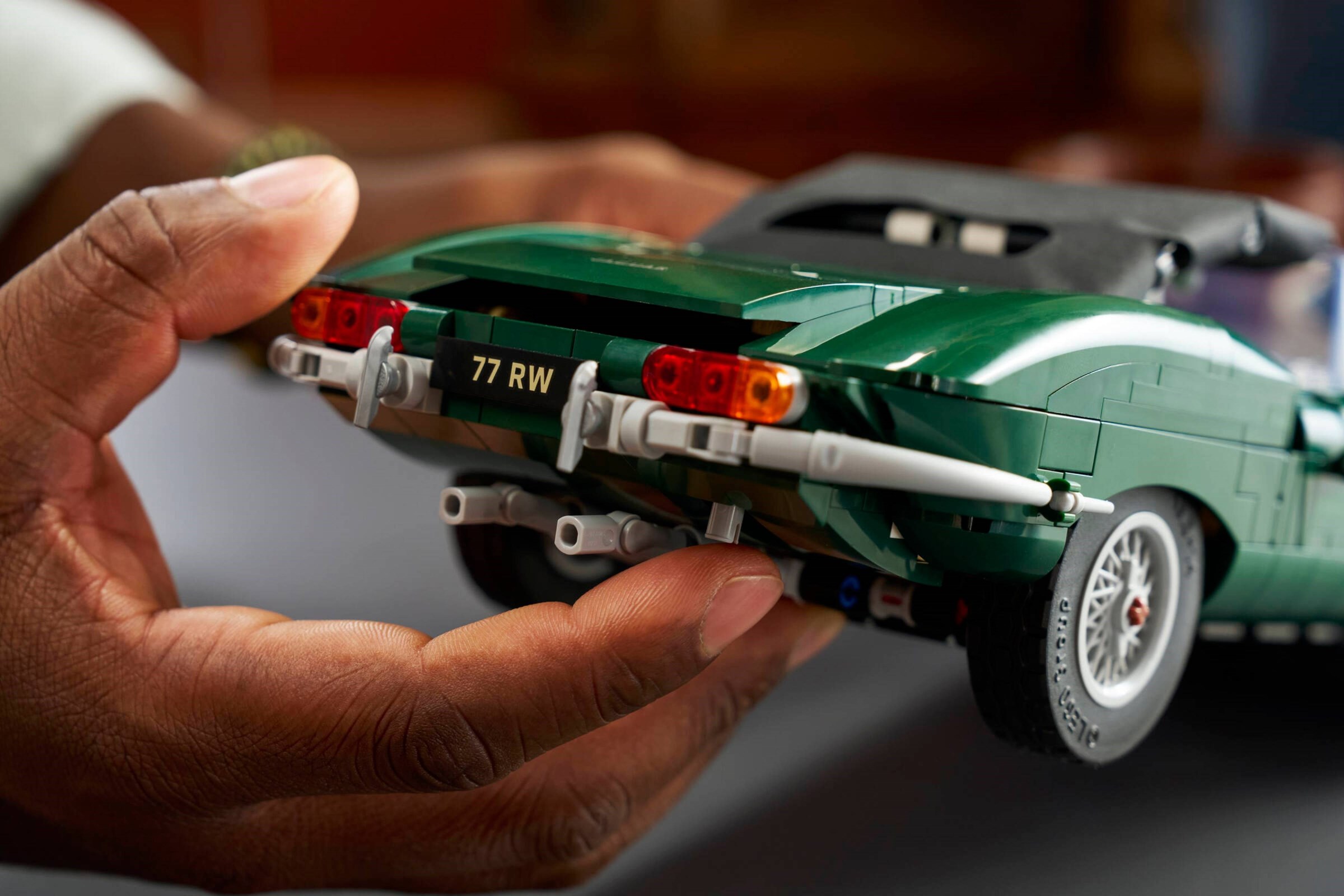 ����������� LEGO 11381 - ���� ��������� Jaguar E-Type, 1673 ������