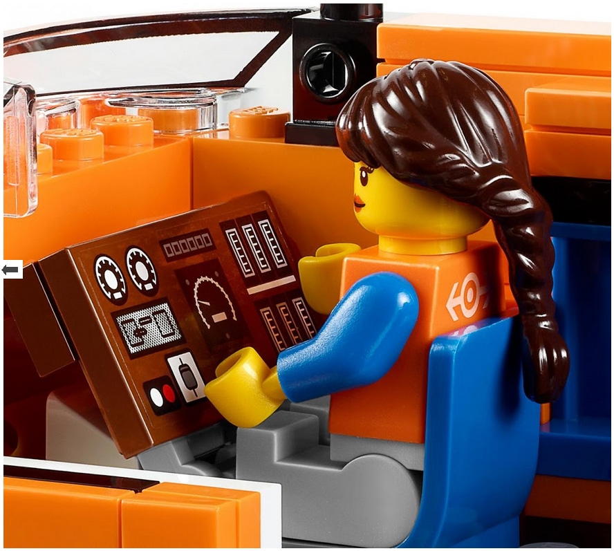 ����������� LEGO Trains 10233 �������� ��������