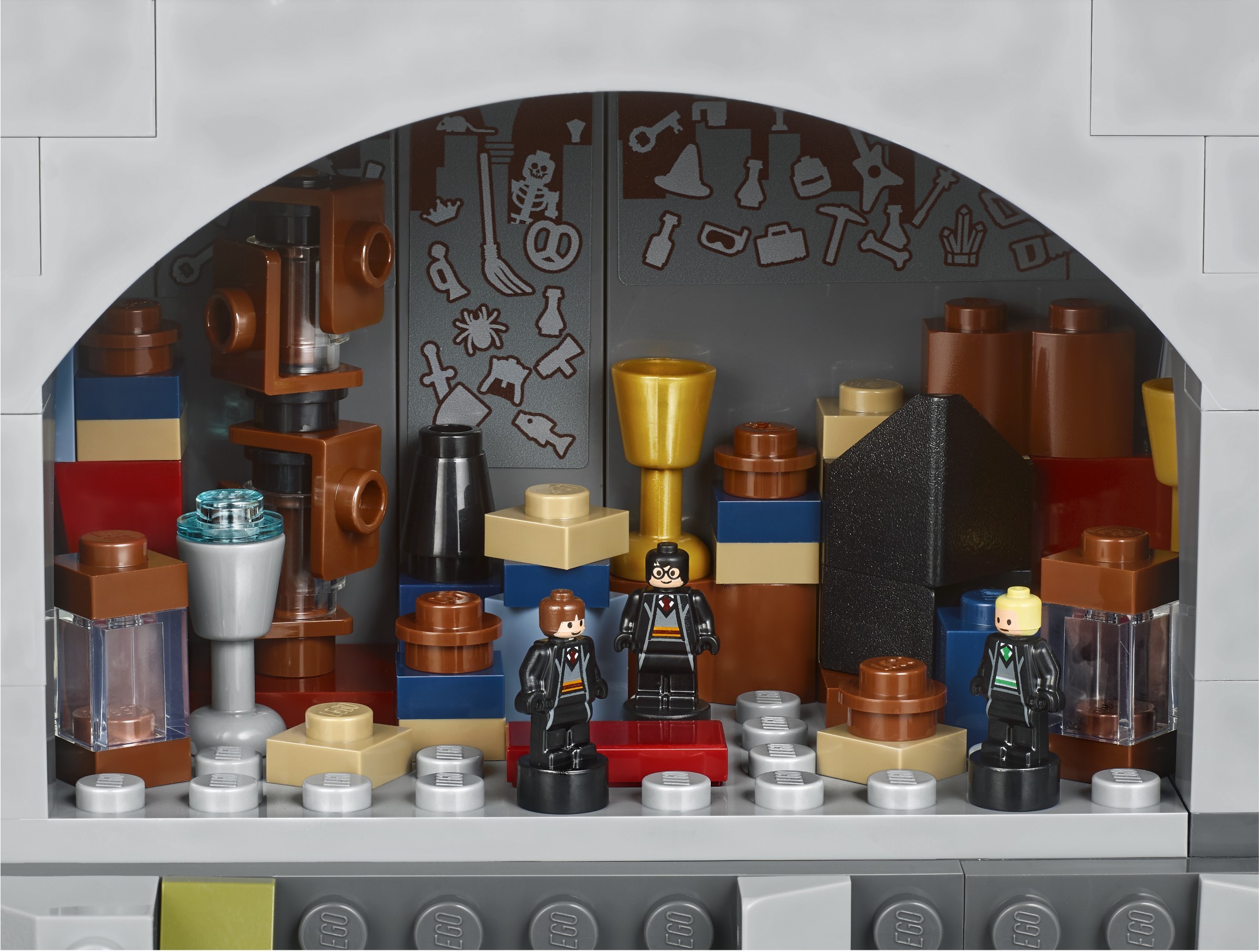 ����������� LEGO 71043 - ���� ����� ��������